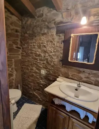 Maria De Isidro 펜션 *